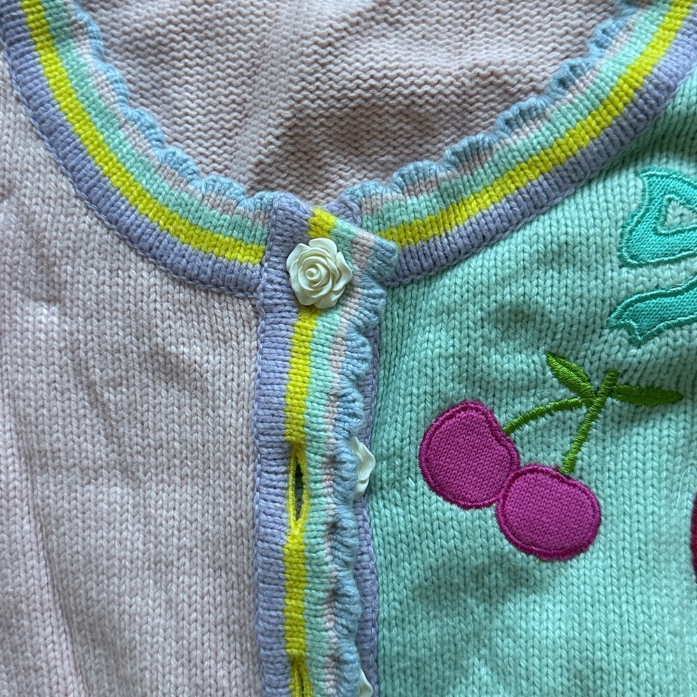 LSF sweater - Picture 3 of 4